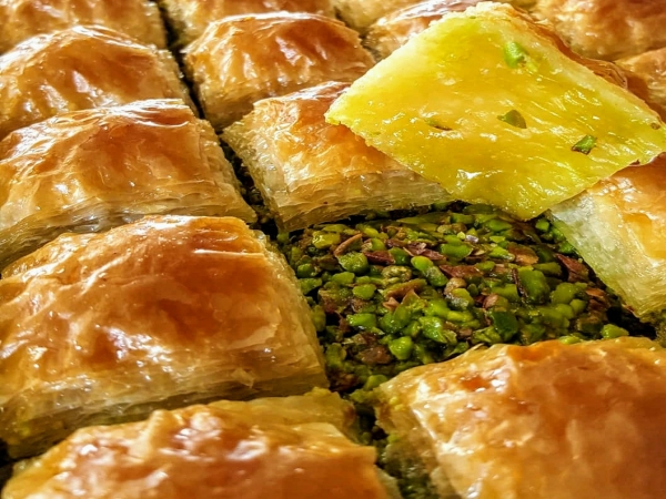 Kadayıfın Üstadı Mehmet Erçelebi, Baklava Üretimine de Başladı