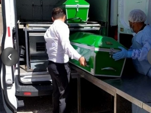 GAÜN Profesörü Evinde Ölü Bulundu.