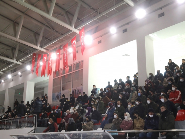 Büyükşehir 14 Bin Konut projesi için Kura çekimine başladı.